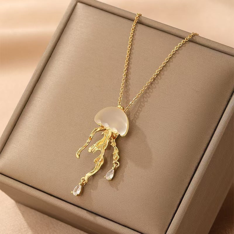 Temperament Entry Lux Jellyfish Pendant Necklace