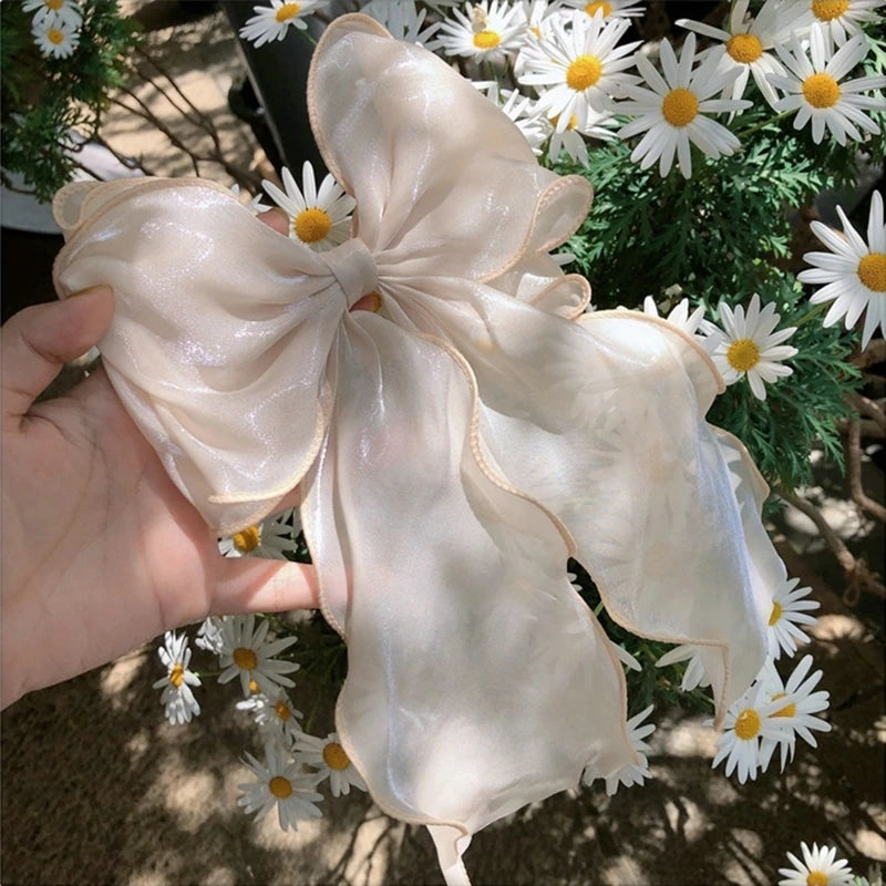 Söt Chiffon Båge Hårklämmor för Flickor - Blå Satin Bows med Glittrande Detaljer för Elegant Håraccessoar