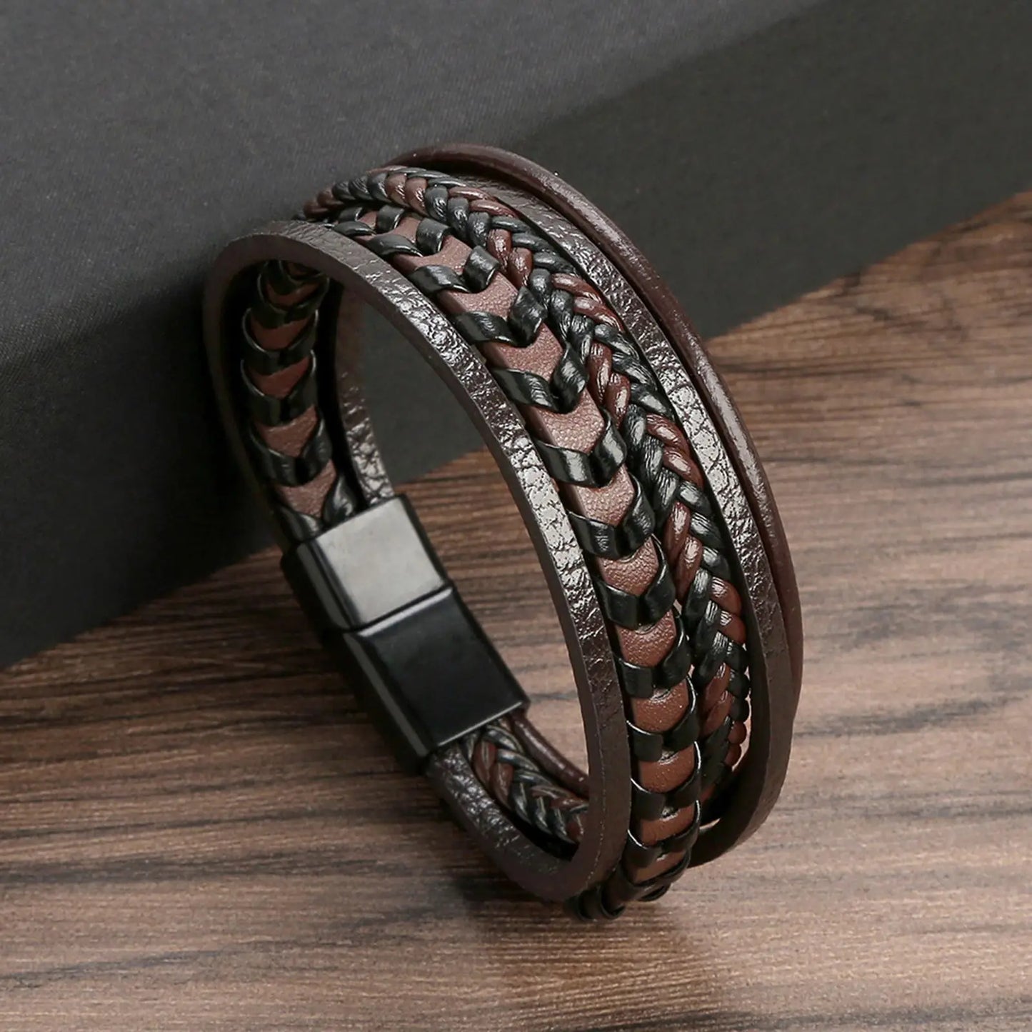 Trendigt Flätat Läderarmband för Män med Tigereye-Kulor - Mångskikts Hantverk för Stiliga Herrar - Perfekt Smycke för Gåvor 2025