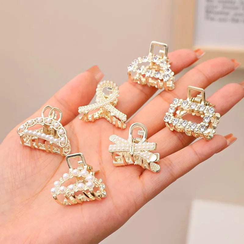 Söt Set med Rhinestonepärlor - Geometriska Metallhårklor för Kvinnor och Flickor - Mini Hårspännen och Accessoarer