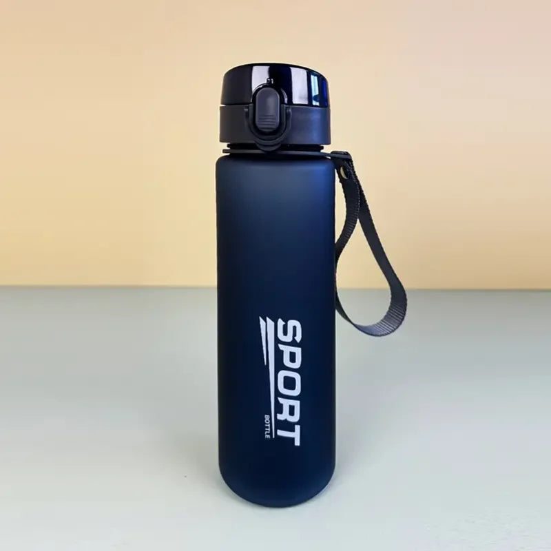 BPA-fri, Läckagesäker Sportvattenflaska - Högkvalitativ, Bärbar Flaska för Vandring och Utomhusaktiviteter. Mina Favoritdricksflaskor i 400ml och 560ml.