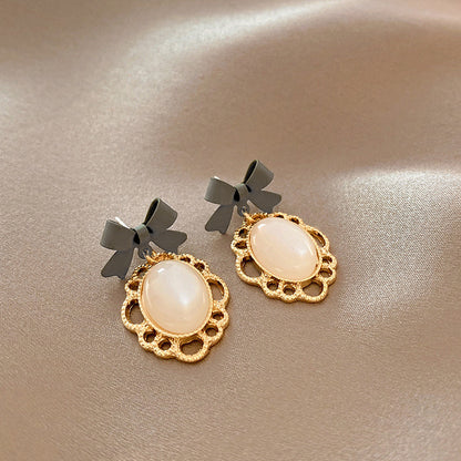 S925 Silver Needle Design Sense French Pearl Earrings Women