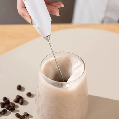 Trådlös USB Elektrisk Mjölkskummare - Handhållen Kaffe- och Äggvisp med 3 Hastigheter - Multifunktionell Kökshjälp