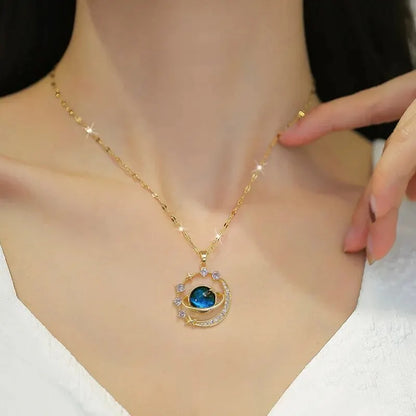 Lätt Lyxig Titanium Stål Stjärnserie Halsband för Kvinnor - Guldfärgad Planet, Måne och Astronaut Pärl-Halsband. Perfekta Smycken för Gåvor!