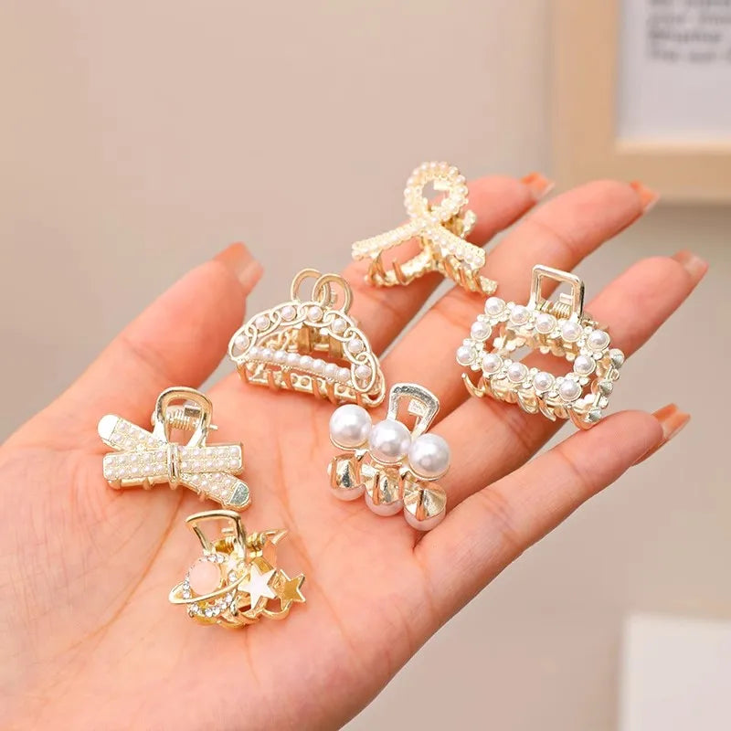Söt Set med Rhinestonepärlor - Geometriska Metallhårklor för Kvinnor och Flickor - Mini Hårspännen och Accessoarer