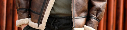 Herrar Vinterkappa i Äkta Läder - Naturlig Shearling Jacka för Motorcyklister och Piloter, Stora Storlekar upp till 7XL i Stilig Brun