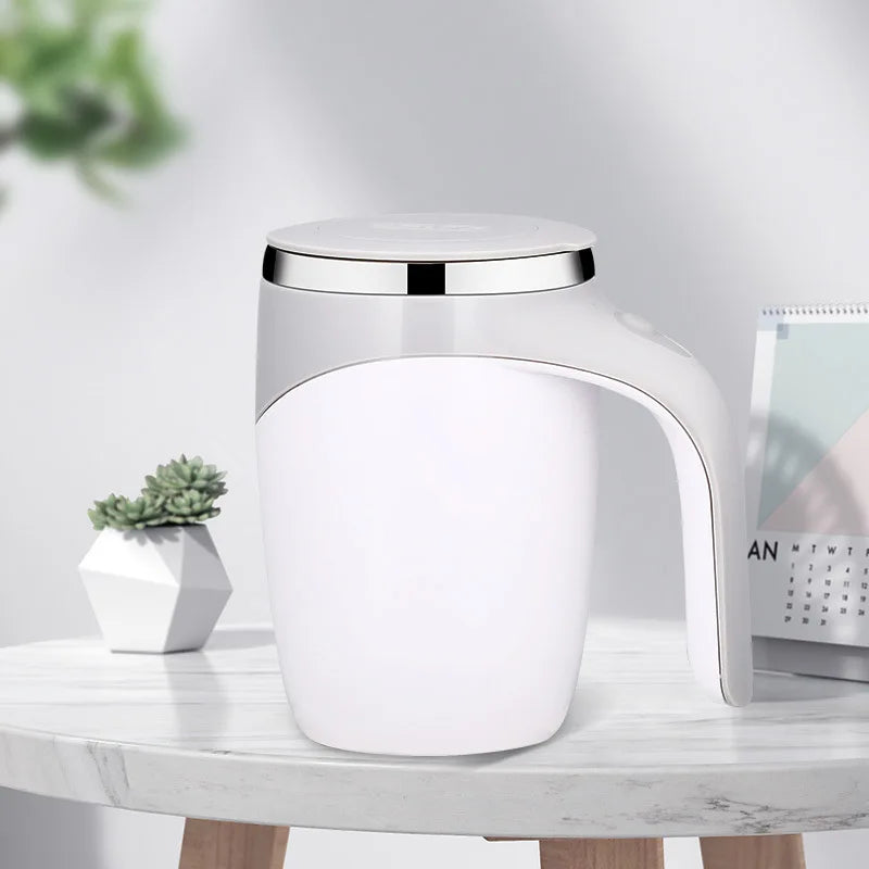 Automatisk Rörande Kopp - Uppladdningsbar Bärbar Kaffemugg i Rostfritt Stål med Magnetisk Roterande Teknik - Perfekt för Hemmet