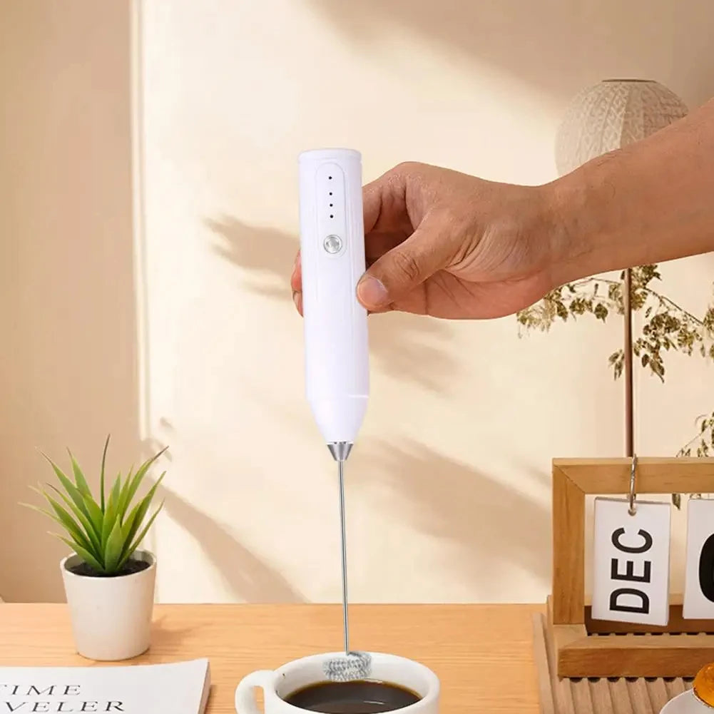 Trådlös USB Elektrisk Mjölkskummare - Handhållen Kaffe- och Äggvisp med 3 Hastigheter - Multifunktionell Kökshjälp