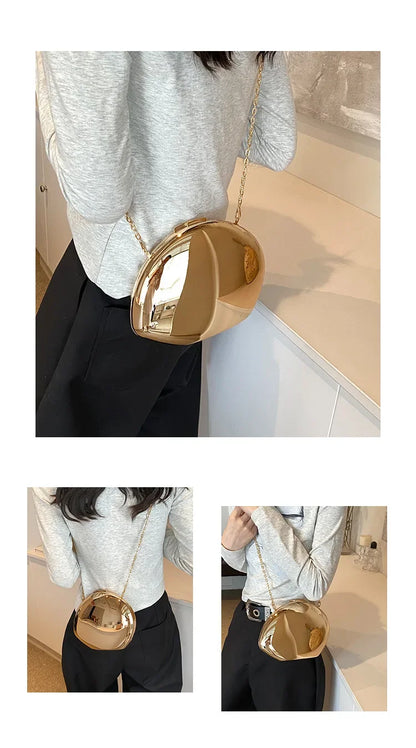 Chic Acrylic Shell Bag
✨ Modern design for special evenings
- Shiny and sleek in gold and silver
- Perfect for parties and events
- Lightweight with a durable shoulder strap
📦 Buy now a