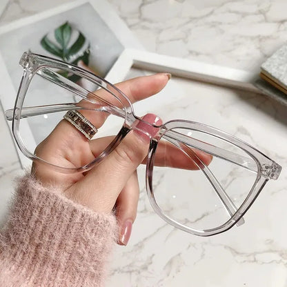 Retro Anti-Blåljus Glasögon för Kvinnor - Eleganta Ram med Platt Design för Skydd och Stil