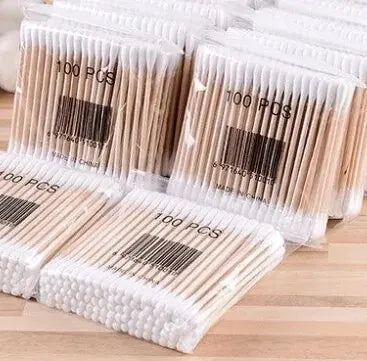 500 Stk Dubbelhuvudiga Trästickor – Bomullspinnar för Rengöring av Näsa och Öron, Sminkverktyg för Kvinnor. Perfect för Läppstift och Skönhetsapplikation!