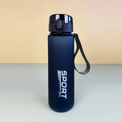BPA-fri, Läckagesäker Sportvattenflaska - Högkvalitativ, Bärbar Flaska för Vandring och Utomhusaktiviteter. Mina Favoritdricksflaskor i 400ml och 560ml.