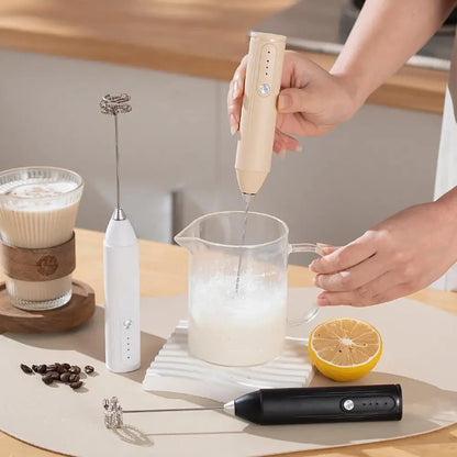 Trådlös USB Elektrisk Mjölkskummare - Handhållen Kaffe- och Äggvisp med 3 Hastigheter - Multifunktionell Kökshjälp