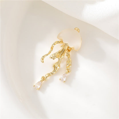 Temperament Entry Lux Jellyfish Pendant Necklace