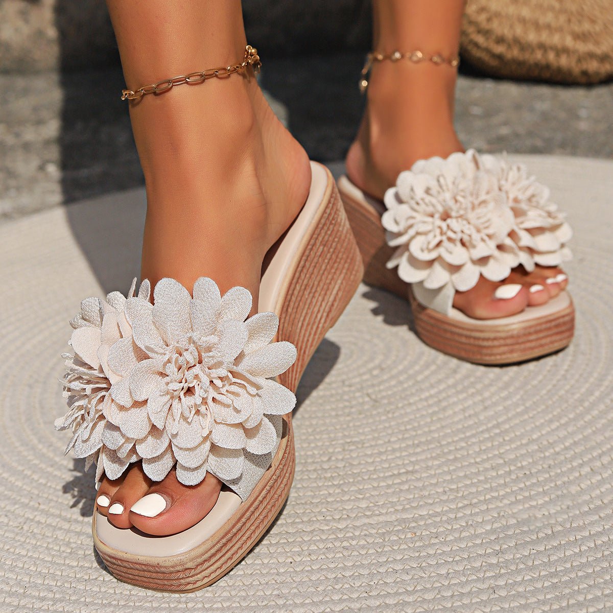 Flower Design Wedge Sandals Female - Hamora