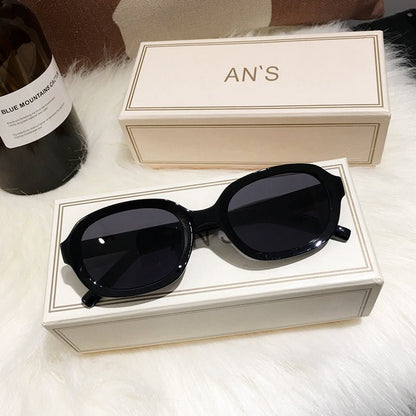 Ladies small frame retro sunglasses - Hamora